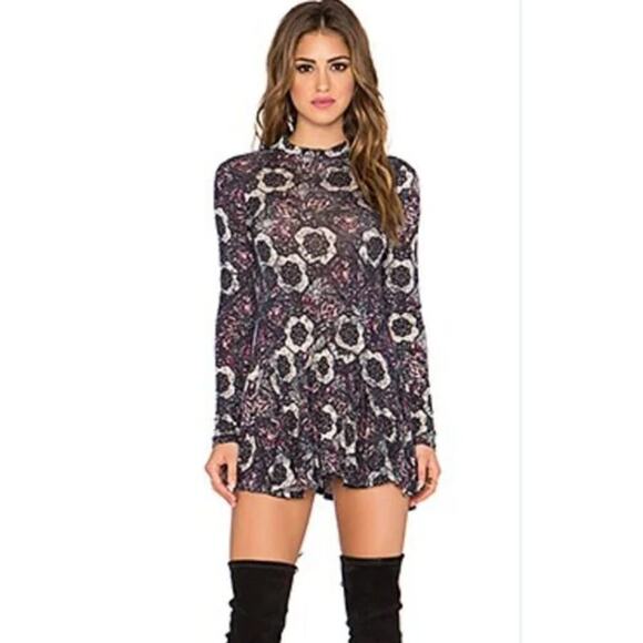 Free People Women’s Annabelle Mock Neck Long Sleeve Tunic Mini Dress Open Back - Picture 1 of 11